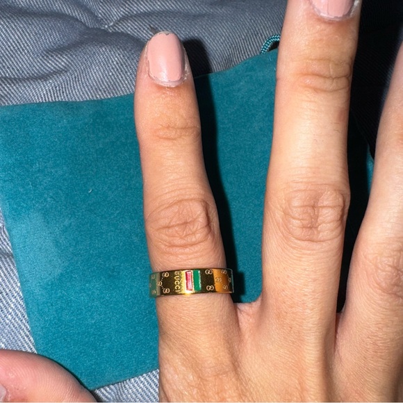Gucci gold ring - Picture 1 of 4
